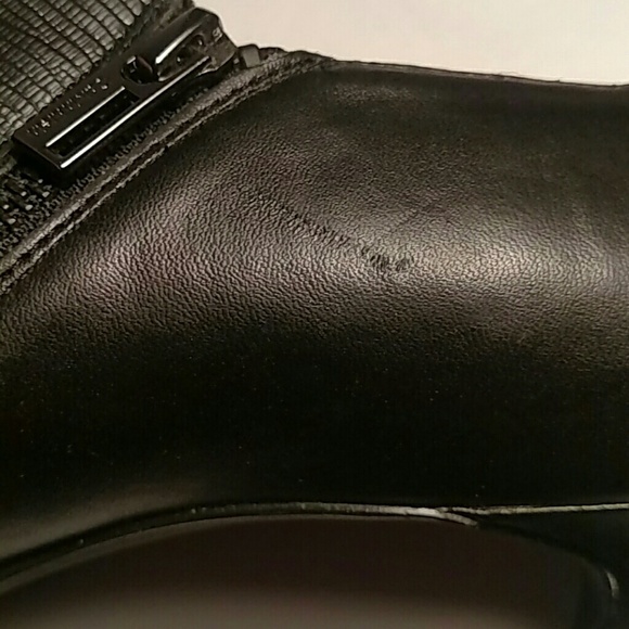 Calvin Klein "beana" Black Booties size 9.5 - Picture 6 of 6